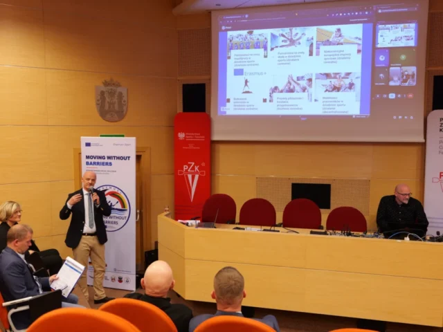 P1001564