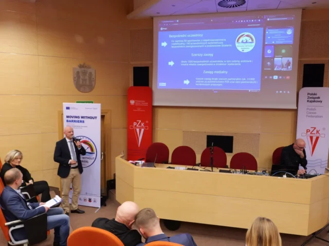 P1001572